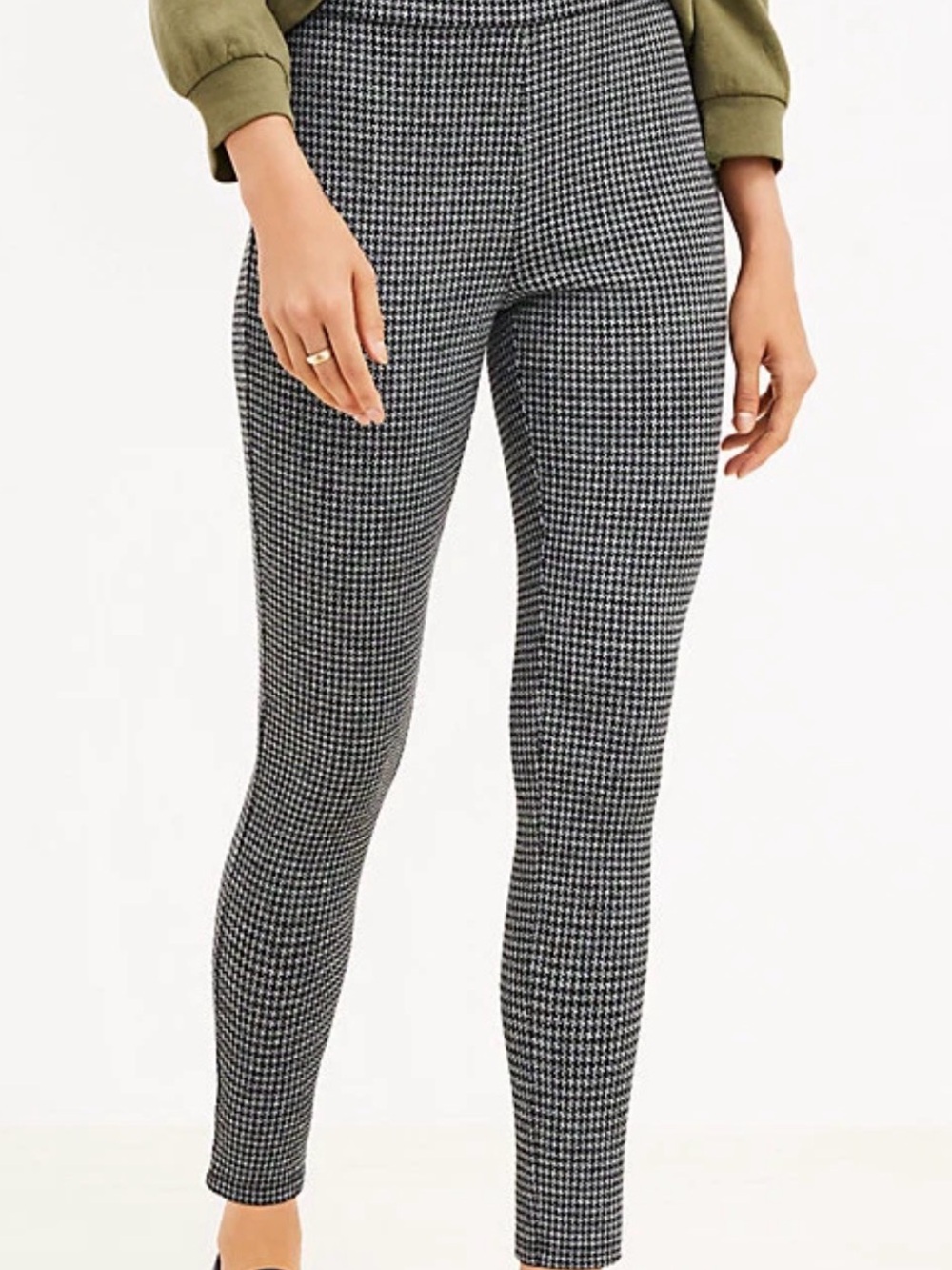 LOFT Black and Grey Houndstooth High-Rise Leggings
